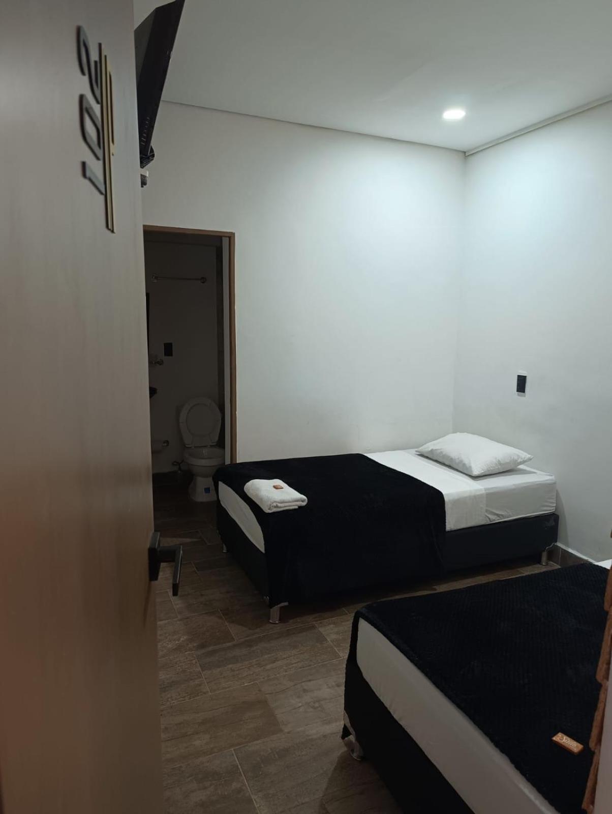 Hotel Prestige Medellin Luaran gambar